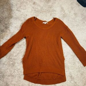Burnt orange sweater 😍